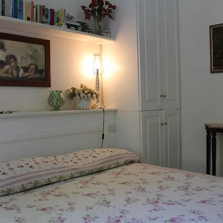 Oda ve Kahvaltı Trastevere Nievo *